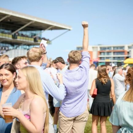 Discounted Tickets For Members at Newbury Racecourse